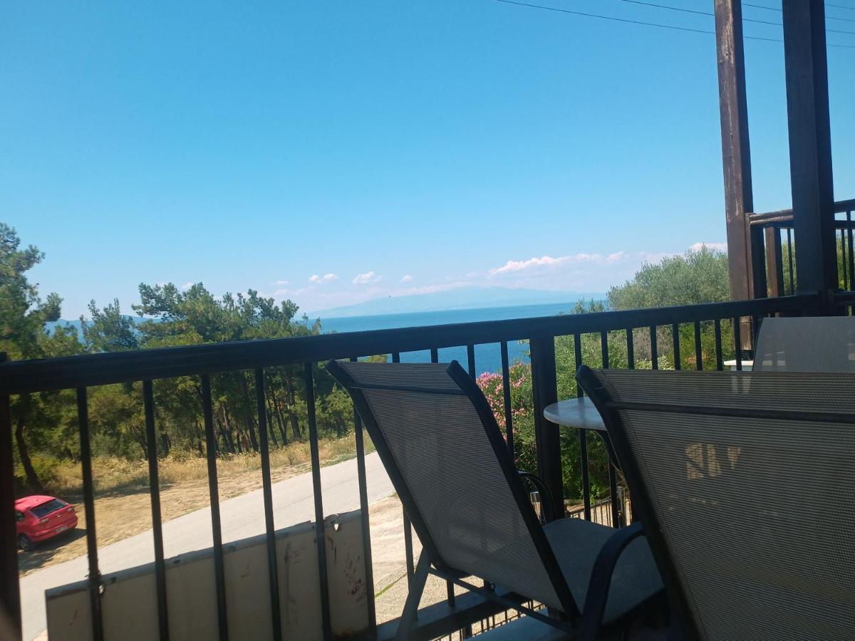 Appartamento Μεζονετα Nea Roda Esterno foto