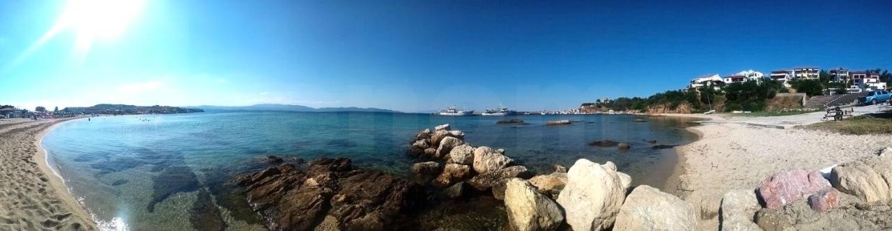 Appartamento Μεζονετα Nea Roda Esterno foto