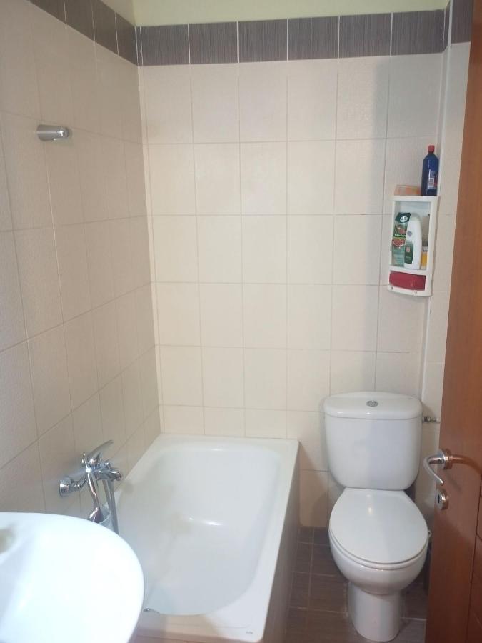 Appartamento Μεζονετα Nea Roda Esterno foto